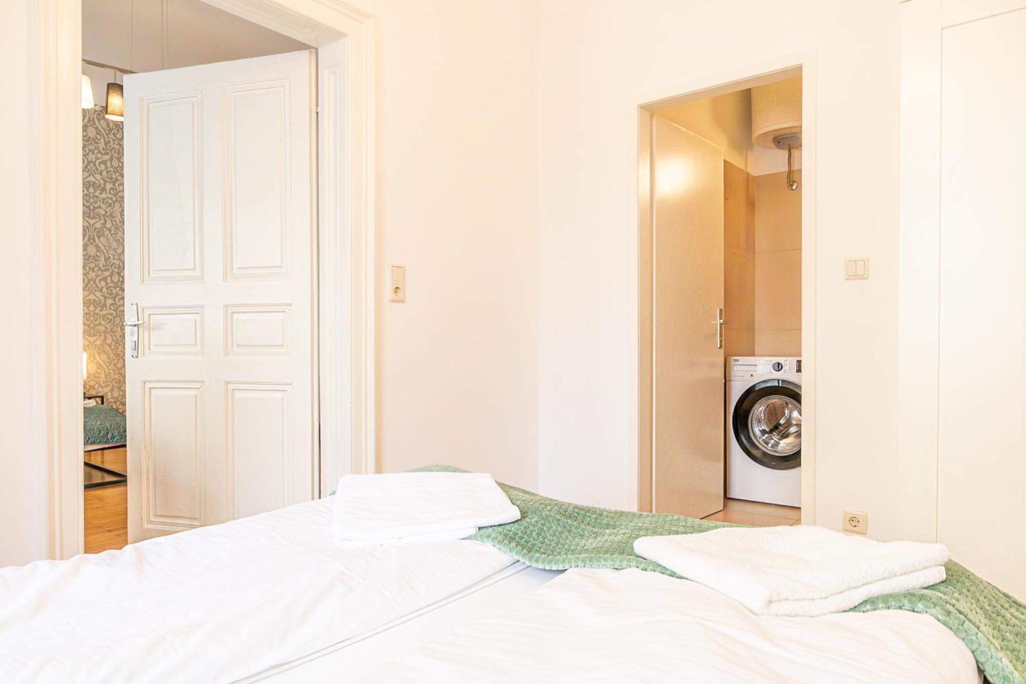 Friendly 2Br Apt- Near Rennweg & Belvedere Palace Apartment Wien Ngoại thất bức ảnh