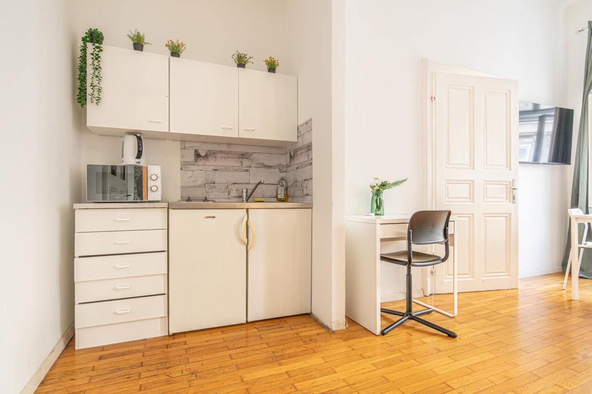 Friendly 2Br Apt- Near Rennweg & Belvedere Palace Apartment Wien Ngoại thất bức ảnh